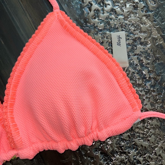 Maaji Coral Peony Balmy Sliding Triangle Bikini Top size large NWT pink blue - Picture 9 of 11